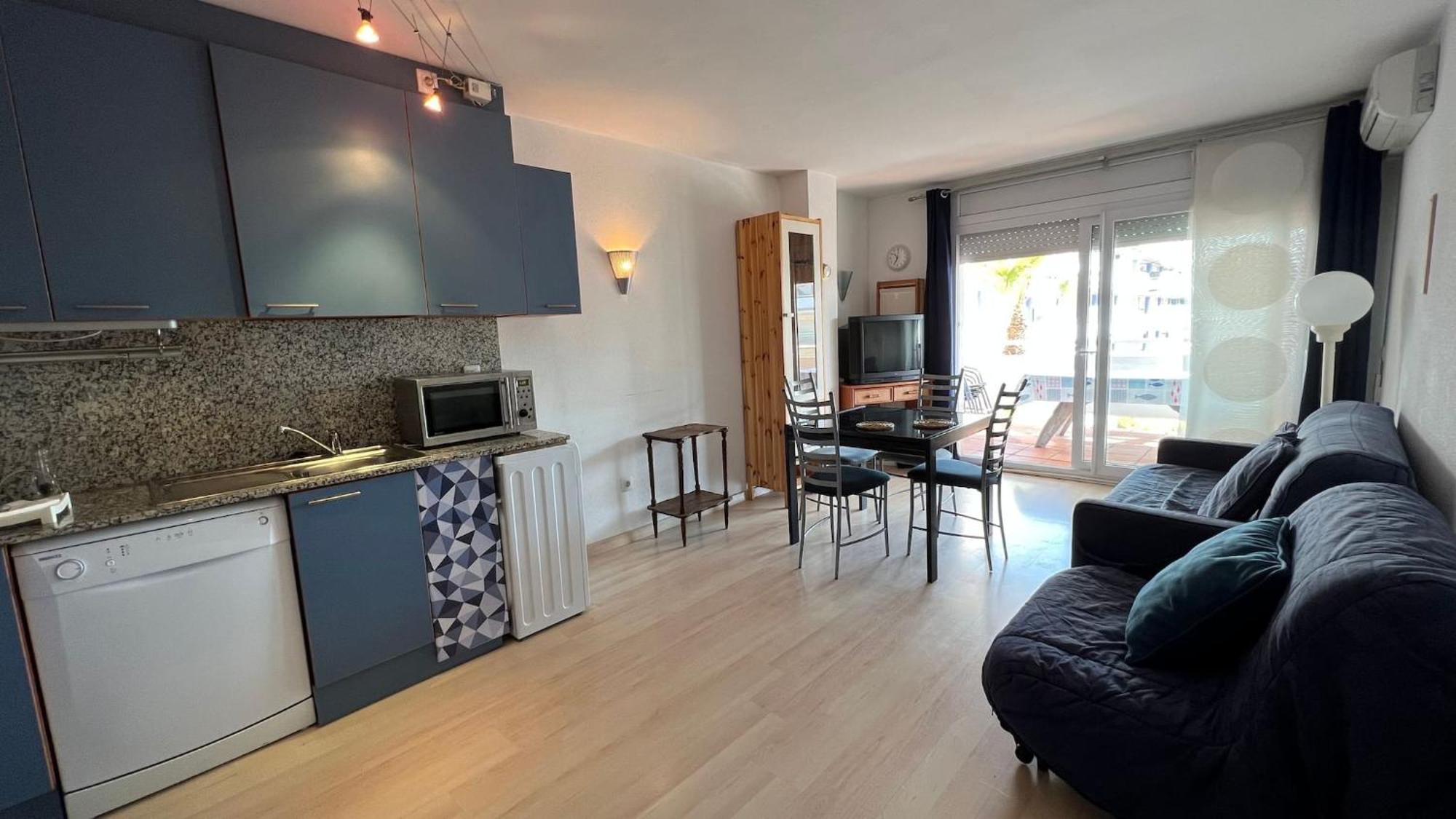 Ferienwohnung Bonito Piso En Roses Con Piscina Y Parking Av-66 Exterior foto